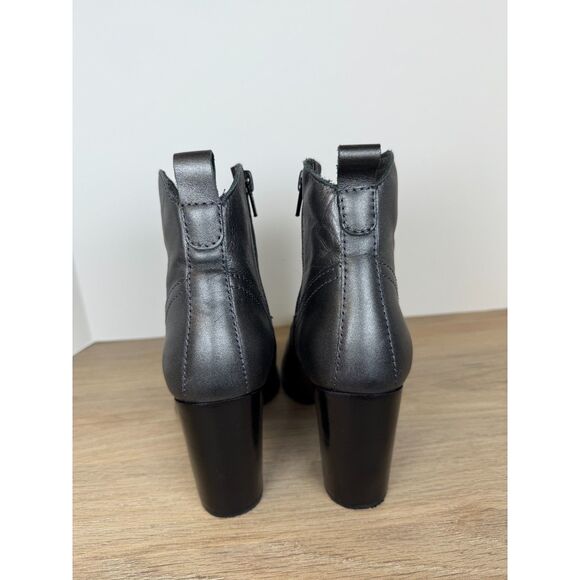 Pure Navy Women's Hulu Size 8.5 Gunmetal Gray Ankle Booties Leather Side Zip - Picture 4 of 6